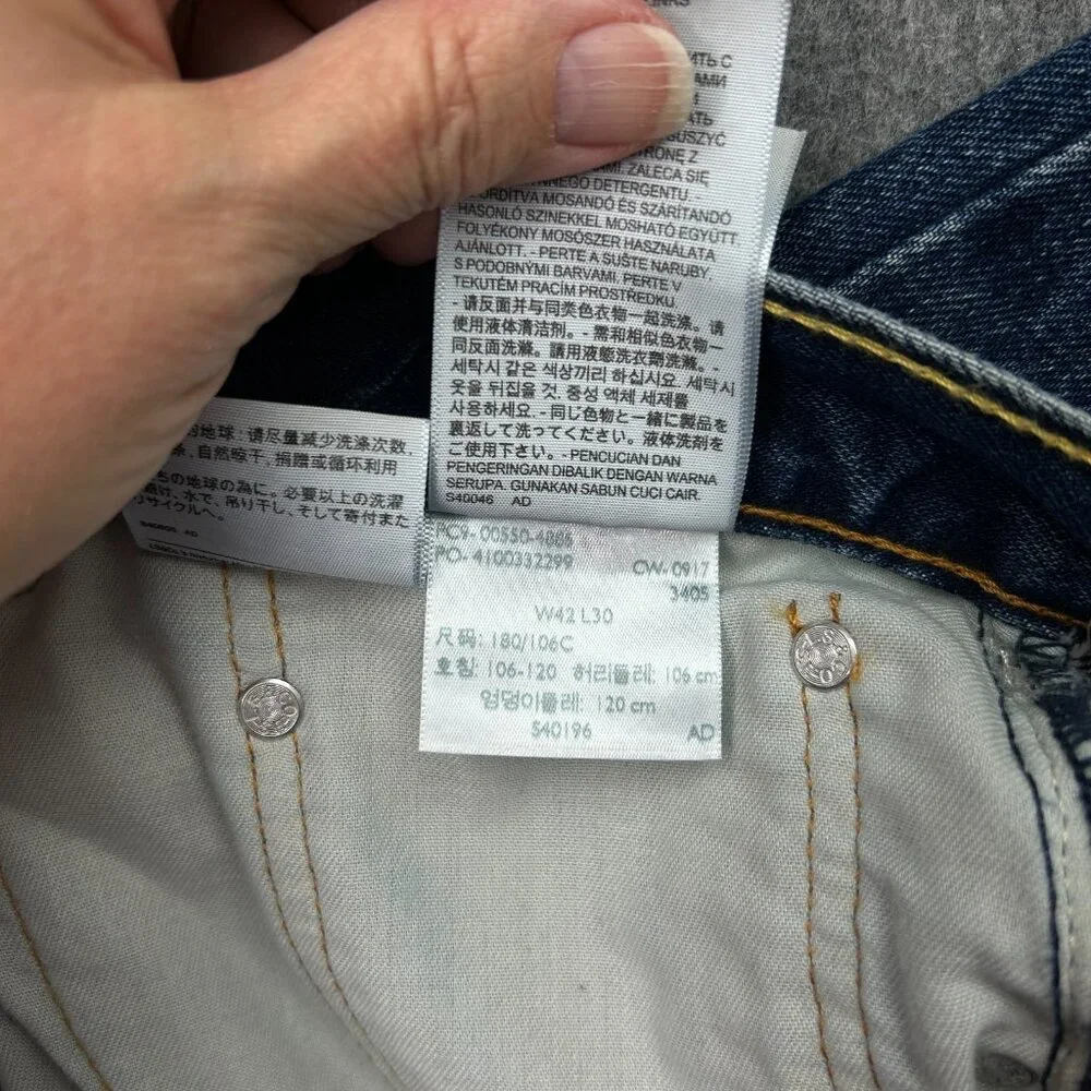 Levi's 550 Relaxed Fit Jeans Men's Size 42 X 30 Medium Wash Denim